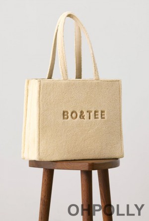 white dress Oh Polly - Fleece Tote Bag in Cashmere